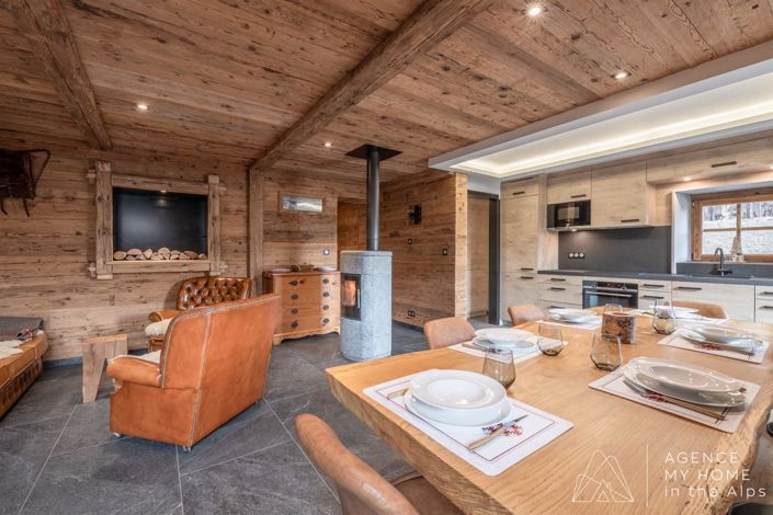 Image No.21-3 Bed Property for sale