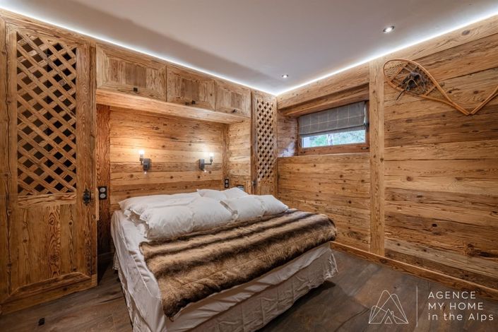 Image No.28-3 Bed Property for sale