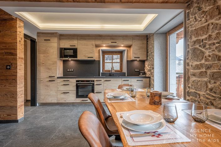 Image No.3-3 Bed Property for sale