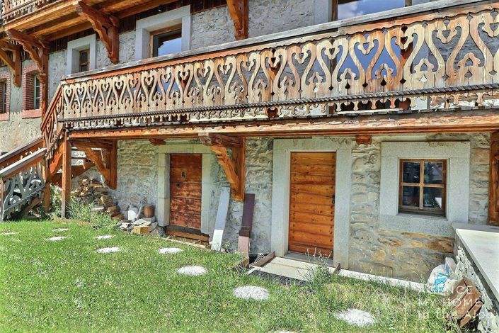 Image No.4-3 Bed Property for sale