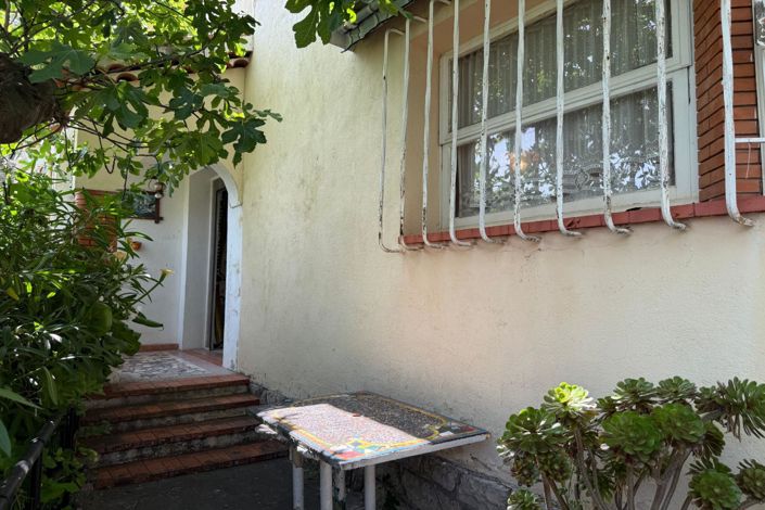 Image No.6-1 Bed House for sale