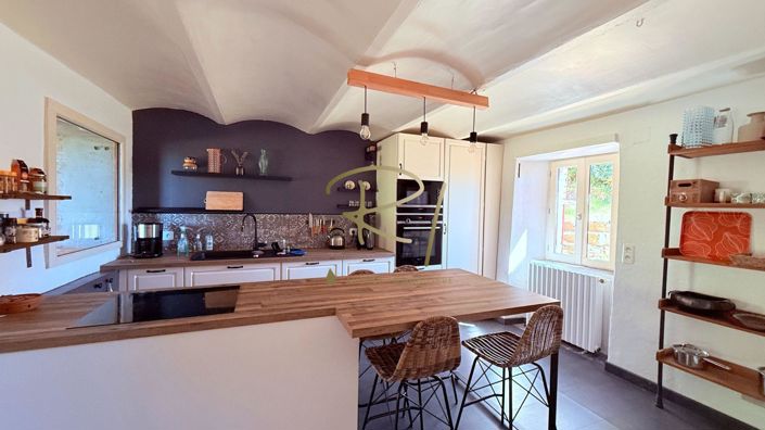 Image No.5-3 Bed House for sale