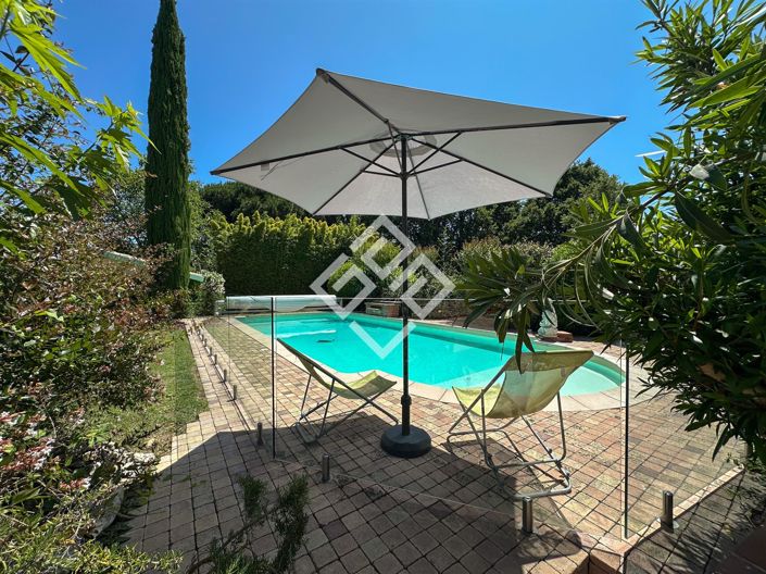 Image No.22-5 Bed House for sale