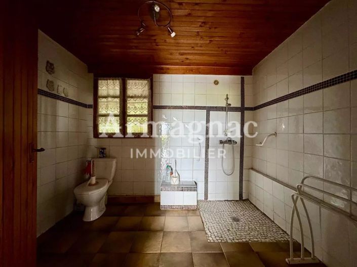 Image No.11-2 Bed House for sale