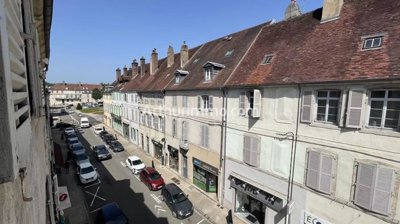 1 - Lons-le-Saunier, Appartement
