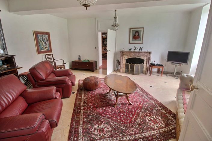 Image No.14-5 Bed House for sale