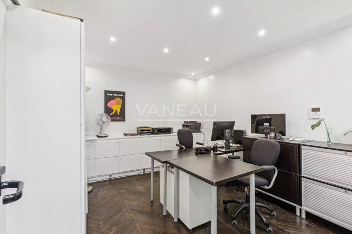 Image No.10-3 Bed Apartment for sale