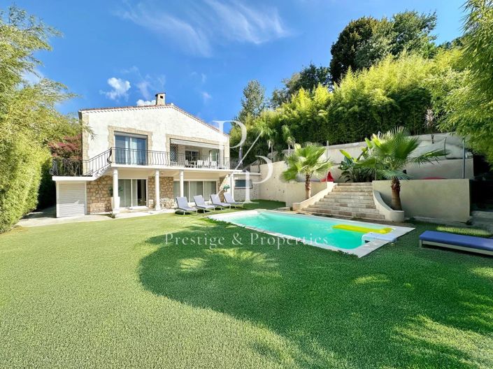 Image No.1-5 Bed House for sale