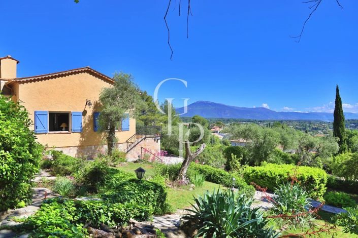 Image No.1-4 Bed House for sale