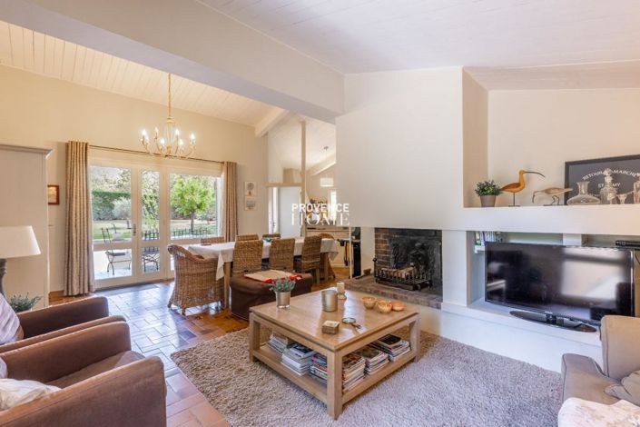 Image No.5-Maison de 4 chambres à vendre à Ménerbes