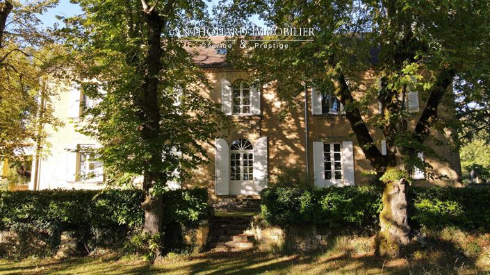 Image No.1-Propriété de 9 chambres à vendre à Lalinde