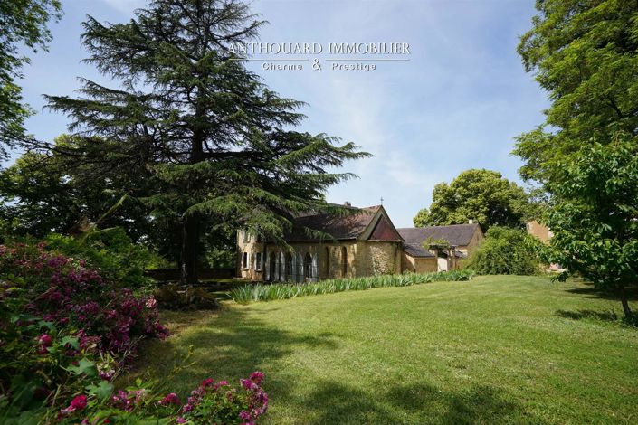 Image No.3-9 Bed Property for sale