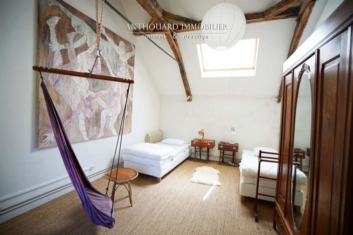 Image No.47-9 Bed Property for sale