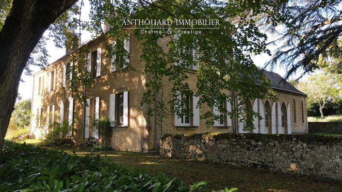 Image No.6-9 Bed Property for sale