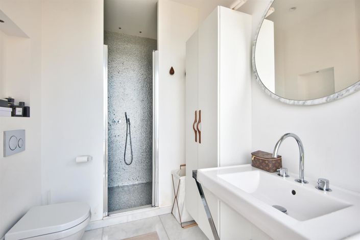 Image No.13-5 Bed House for sale