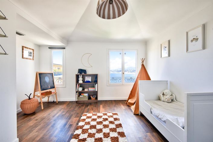 Image No.16-Maison de 5 chambres à vendre à Nice