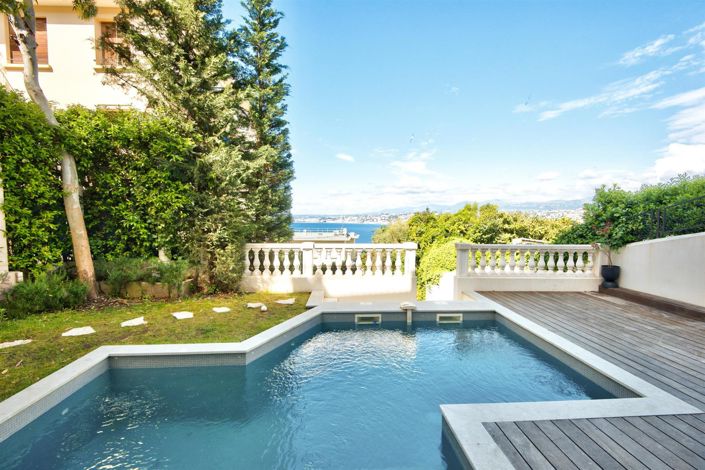 Image No.3-5 Bed House for sale