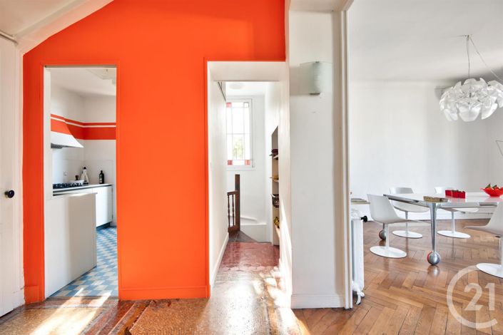 Image No.10-4 Bed House for sale