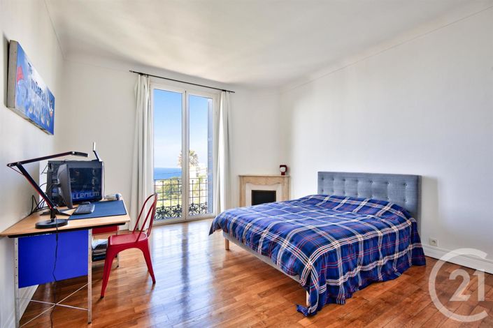 Image No.12-4 Bed House for sale