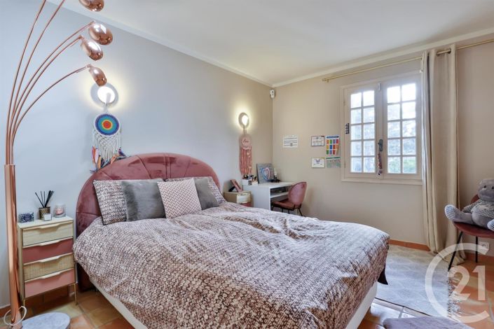 Image No.14-5 Bed House for sale