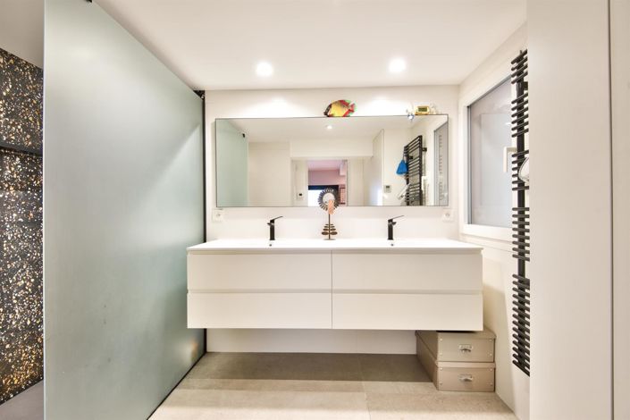 Image No.21-4 Bed House for sale