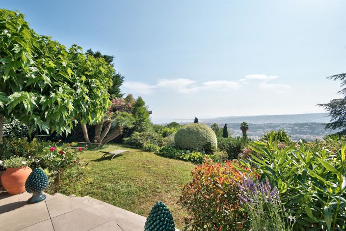 Image No.24-4 Bed House for sale