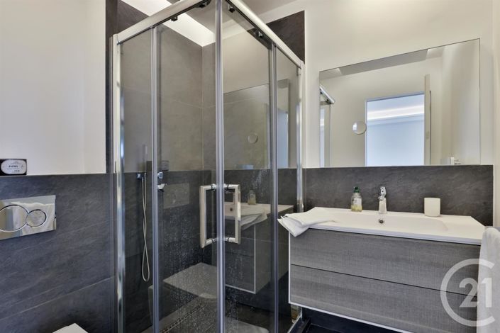 Image No.14-6 Bed House for sale