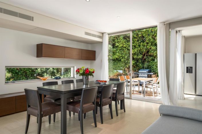 Image No.7-5 Bed House for sale