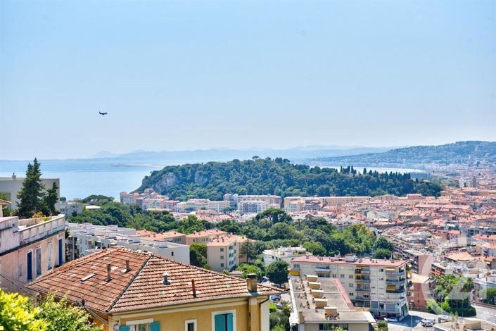 Image No.8-3 Bed Apartment for sale