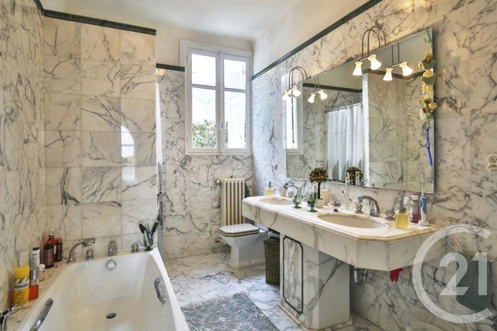 Image No.15-6 Bed House for sale