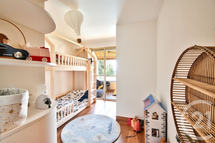 Image No.11-4 Bed Apartment for sale