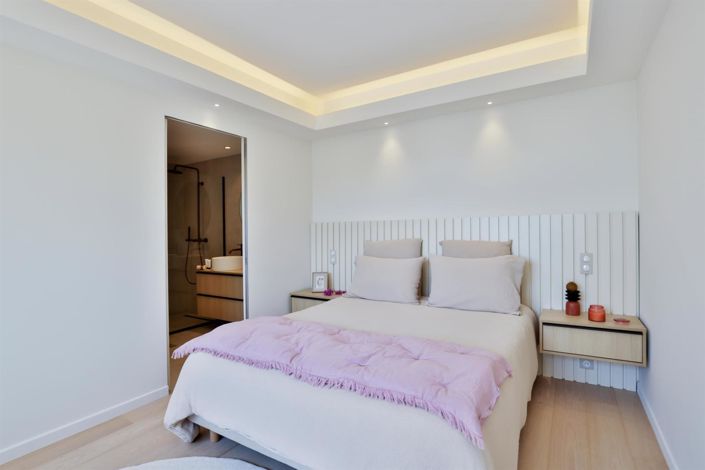 Image No.16-2 Bed Apartment for sale