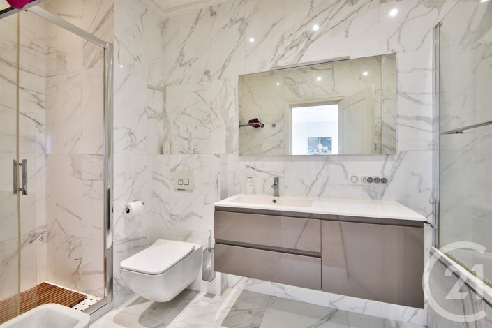 Image No.11-1 Bed Apartment for sale