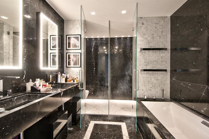 Image No.18-4 Bed House for sale