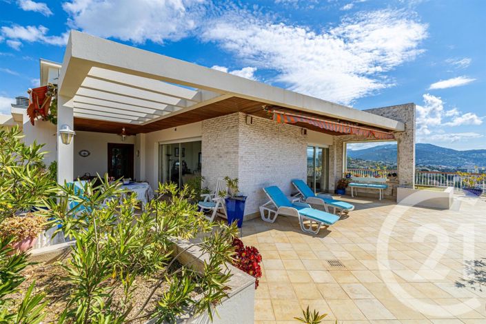 Image No.3-4 Bed Apartment for sale