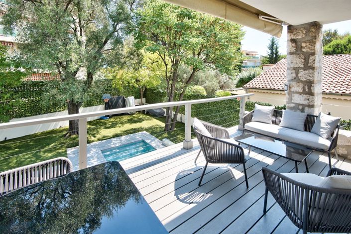 Image No.4-6 Bed House for sale