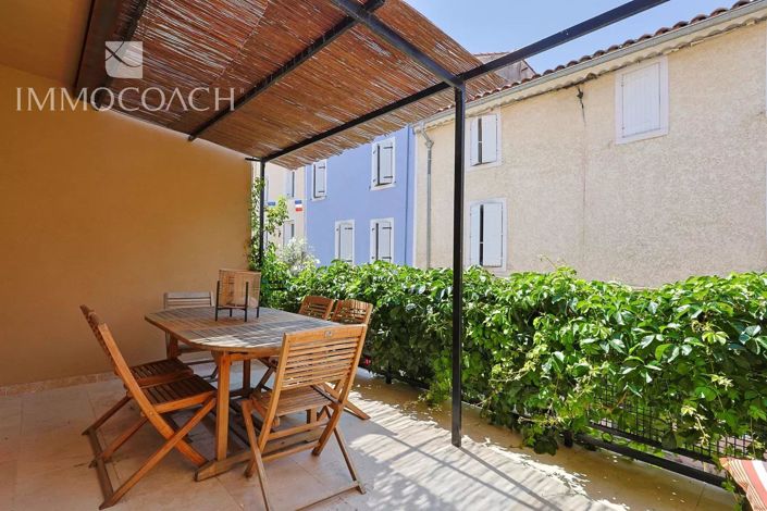 Image No.6-2 Bed House for sale