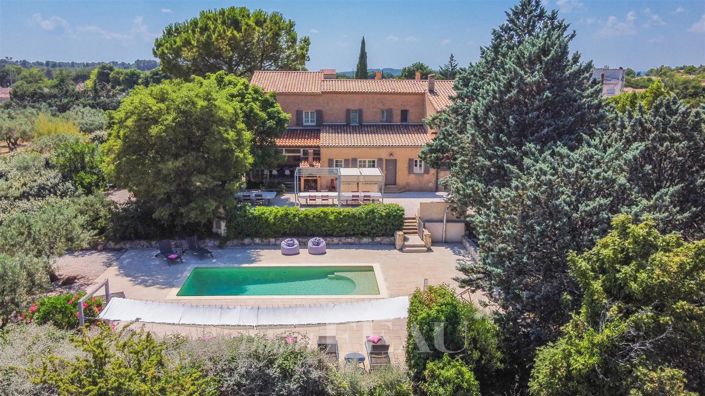 Image No.2-9 Bed House for sale