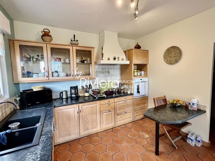 Image No.16-3 Bed House for sale