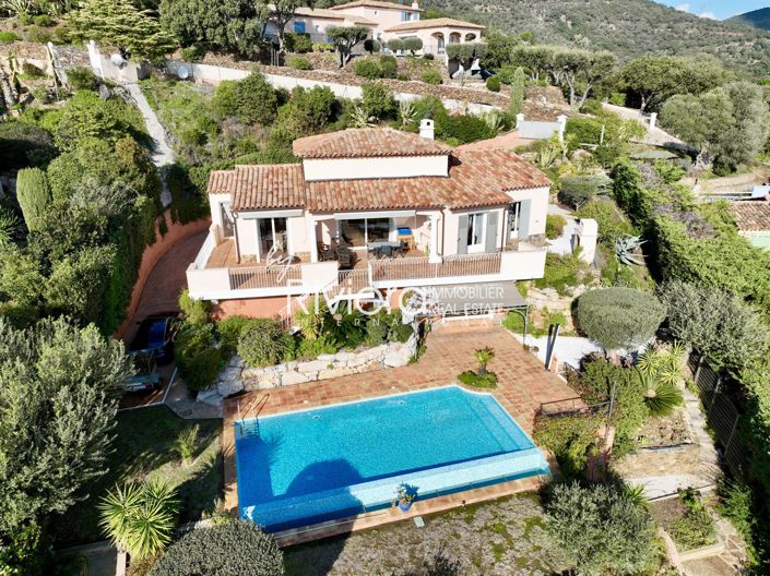 Image No.2-3 Bed House for sale