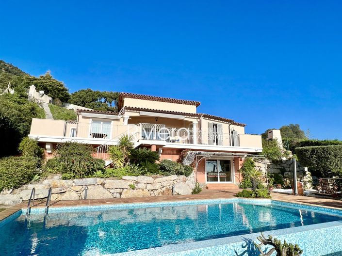 Image No.32-3 Bed House for sale