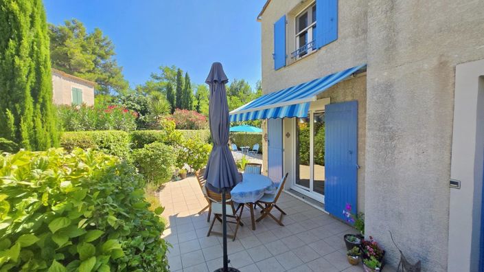 Image No.1-2 Bed House for sale