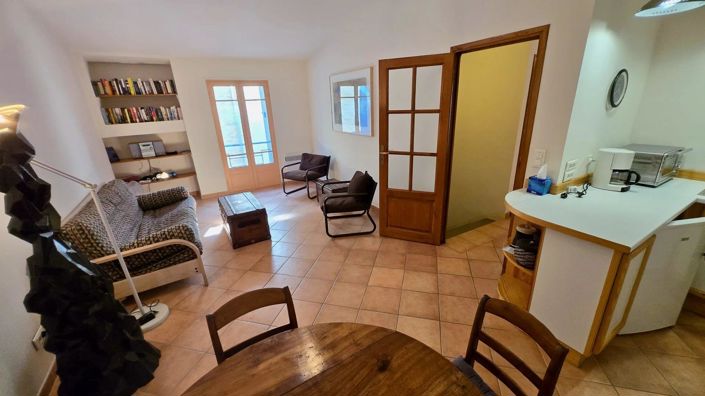 Image No.2-1 Bed House for sale