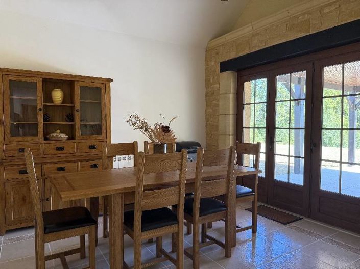 Image No.4-4 Bed House for sale