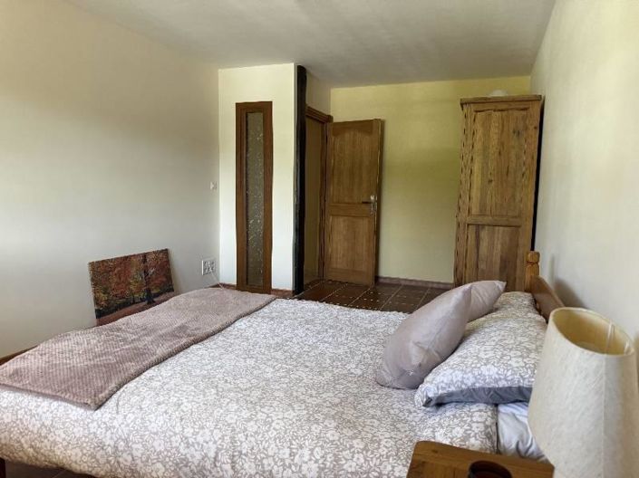 Image No.5-4 Bed House for sale