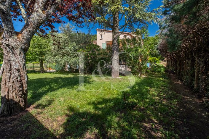 Image No.4-4 Bed House for sale