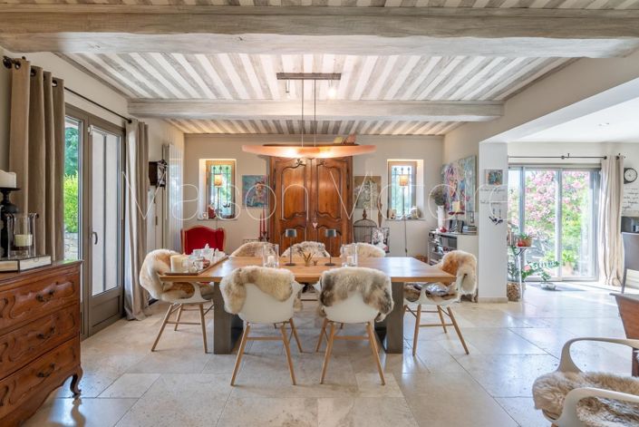 Image No.6-5 Bed House for sale