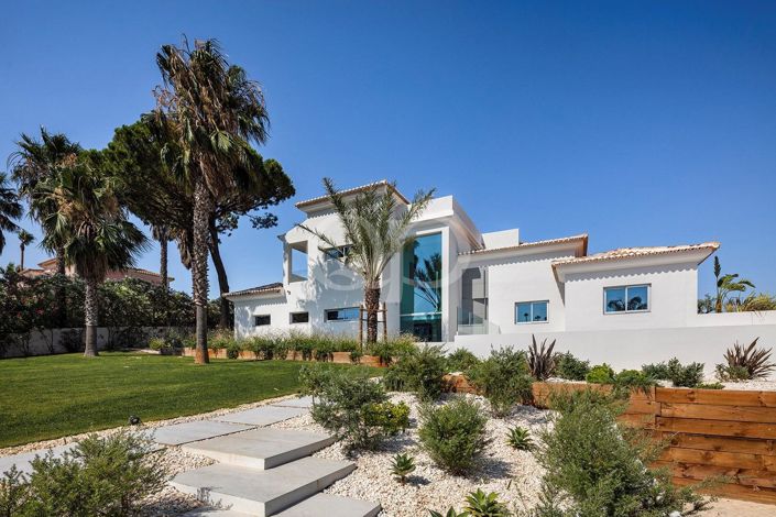 Image No.27-5 Bed House for sale