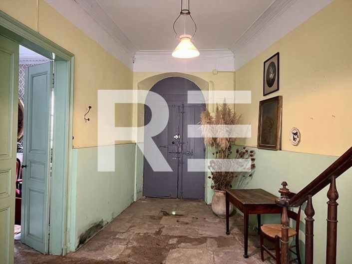 Image No.9-3 Bed House for sale