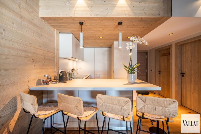 Image No.4-Appartement de 2 chambres à vendre à Courchevel